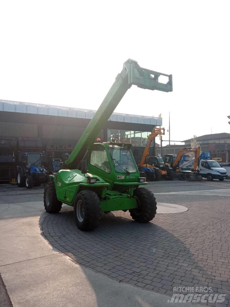 Merlo P 40.9 Teleskoplæssere til landbrug