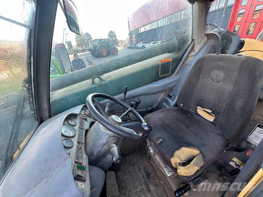 New Holland LM 640 Teleskoplæssere til landbrug