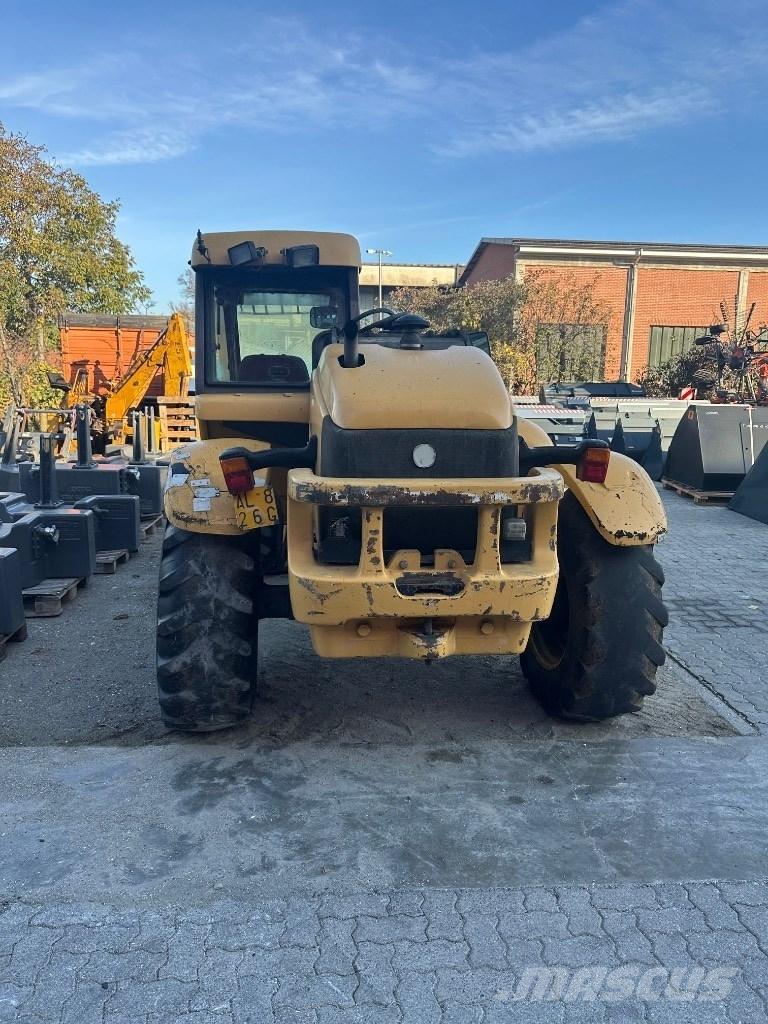 New Holland LM 640 Teleskoplæssere til landbrug