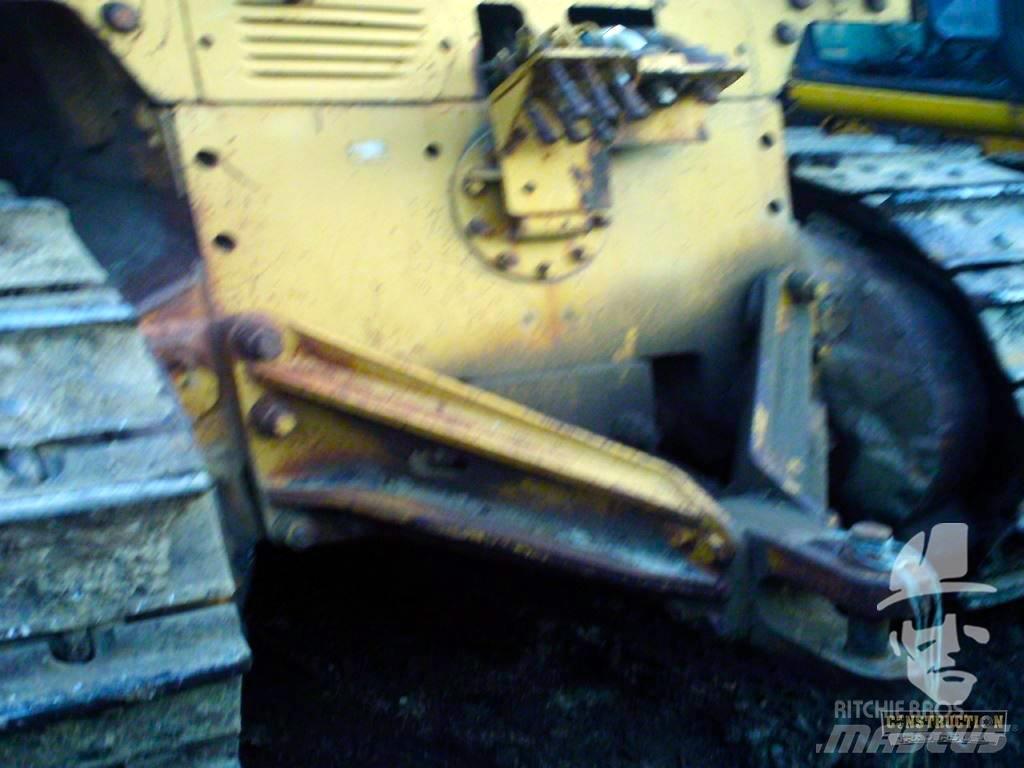 CAT D 8 K Bulldozer på larvebånd