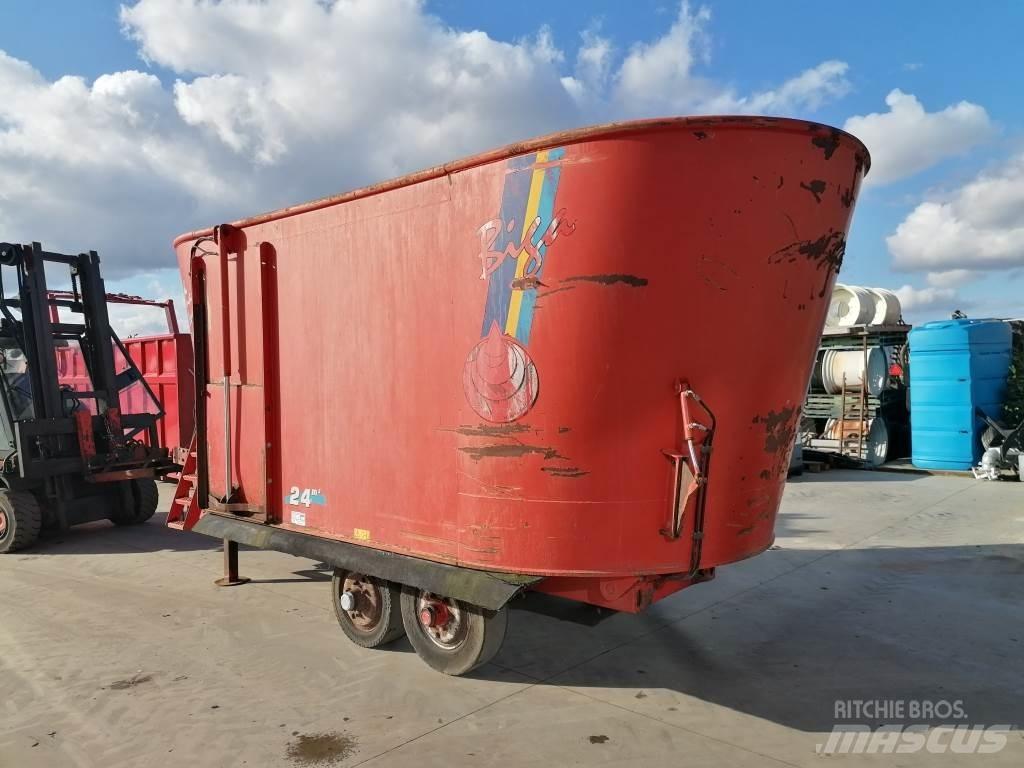 Peecon 24m³ Fuldfoderblandere