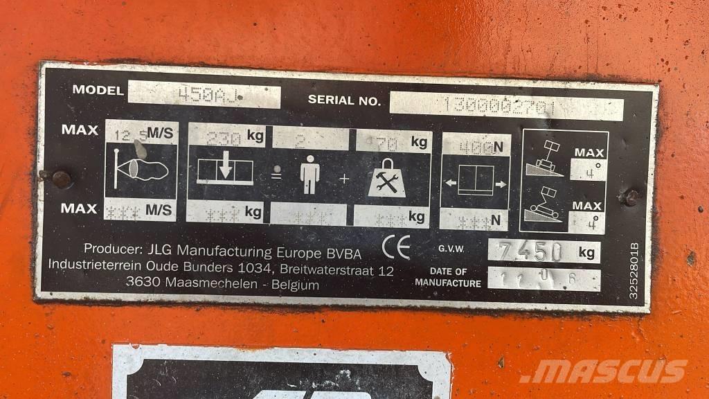 JLG 450 AJS II Bomlifte med knækarm