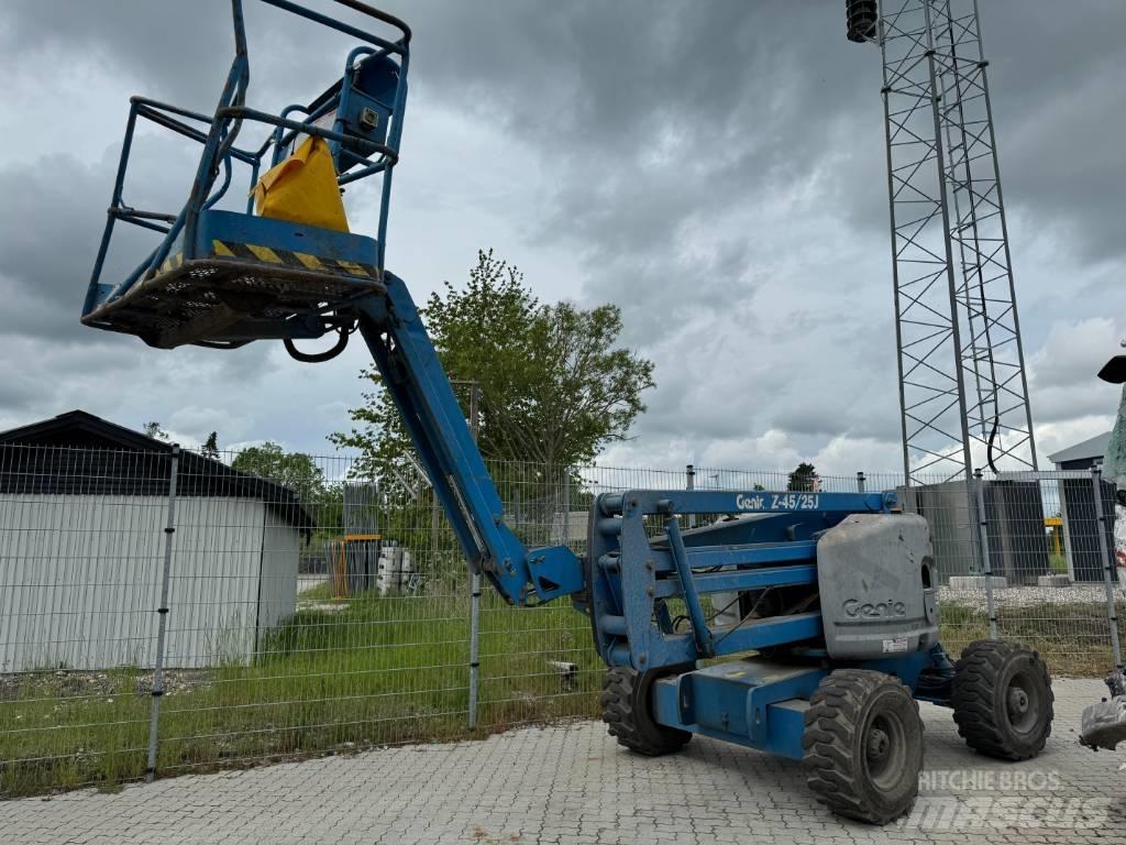 Genie Z 45/25 Bomlifte med knækarm