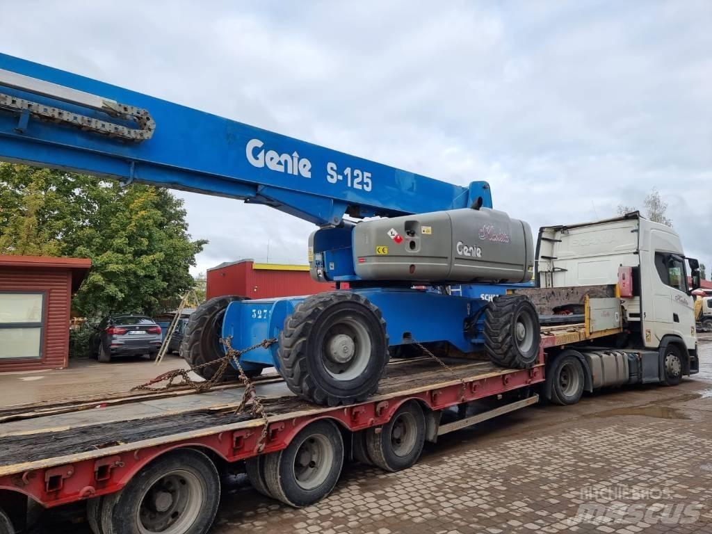 Genie S 125 Bomlifte med knækarm