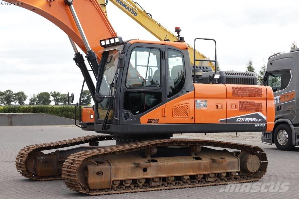 Doosan DX255LC-7 Gravemaskiner på larvebånd