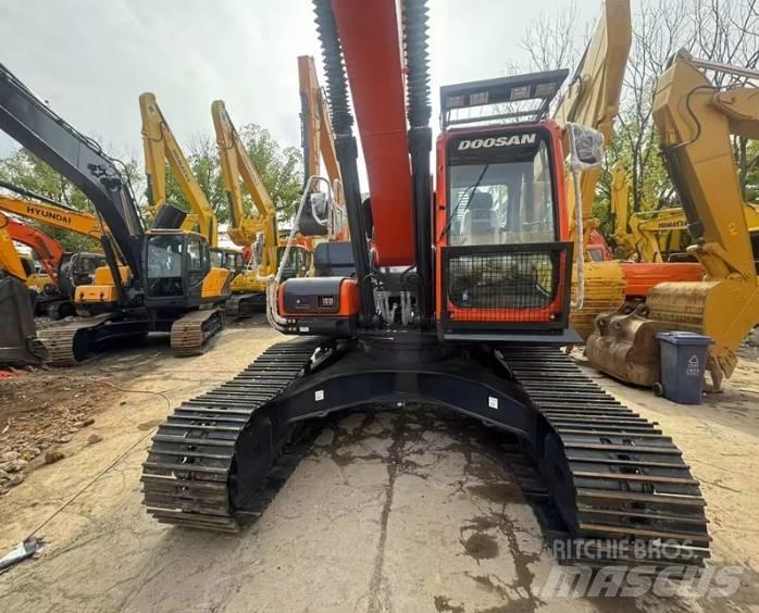 Doosan DX300LC-9C Gravemaskiner på larvebånd