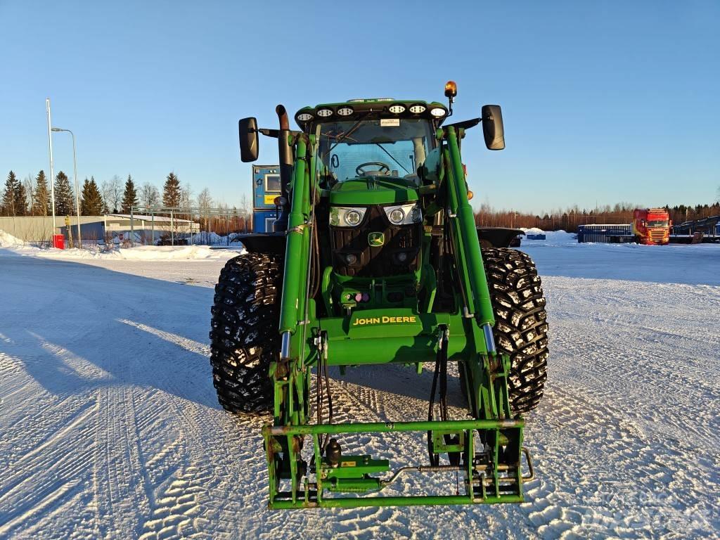 John Deere 6155R Traktorer