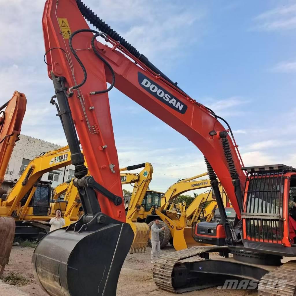 Doosan DX 300LC -9C Gravemaskiner på larvebånd
