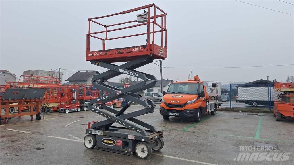SkyJack SJIII3220 Saxlifte
