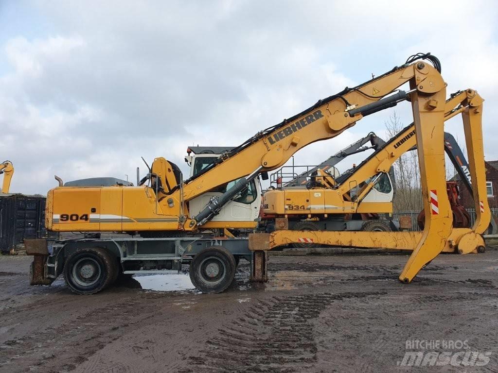 Liebherr A 904 C Materialehåndteringsmaskiner