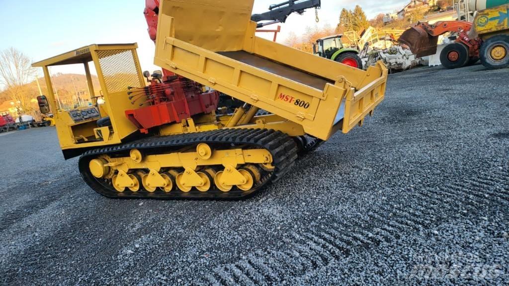 Morooka MST 800 E Bælte-tipvogn