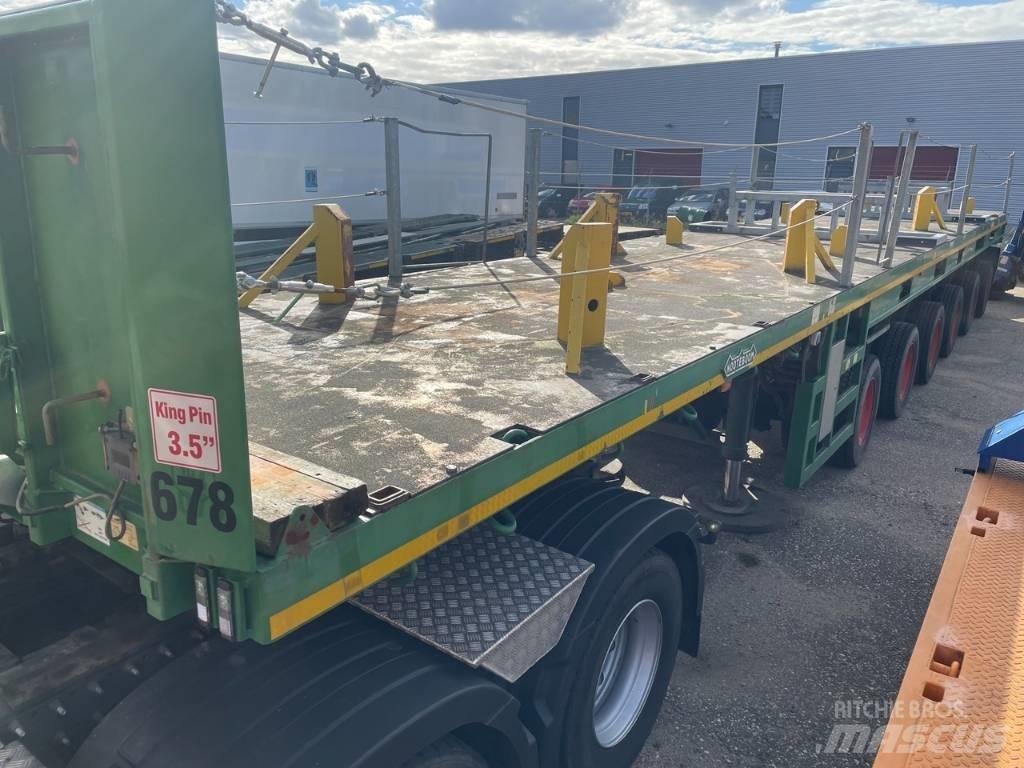 Nooteboom OVB-102-06 Semi-trailer med lad/flatbed