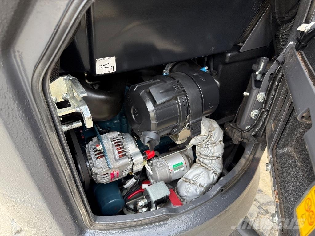 CASE CX 12 D Minigravemaskiner