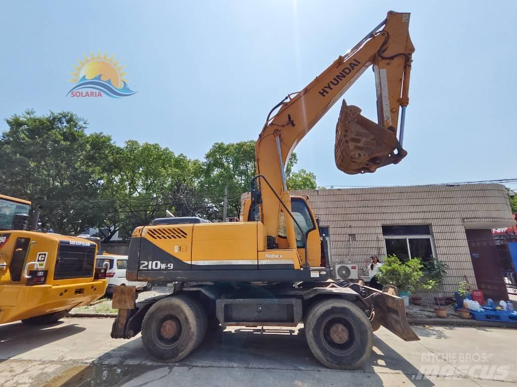Hyundai R210W-9 Gravemaskiner på hjul