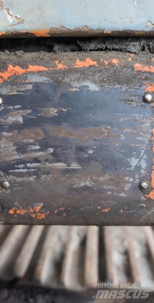 Hitachi EX 200 Gravemaskiner på larvebånd