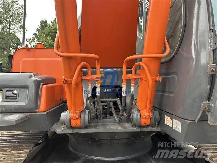 Hitachi ZX 240G Gravemaskiner på larvebånd