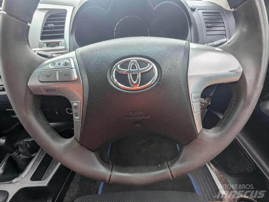 Toyota Hilux Pickup/Sideaflæsning