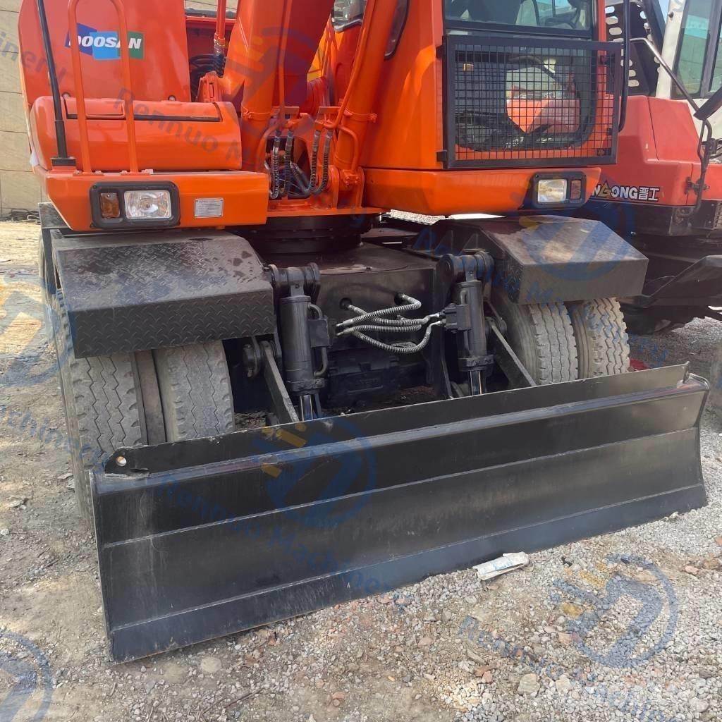 Doosan DH150W-7 Gravemaskiner på hjul