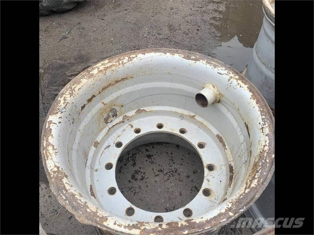 Gremo 1350 24x26,5 Dæk, hjul og fælge