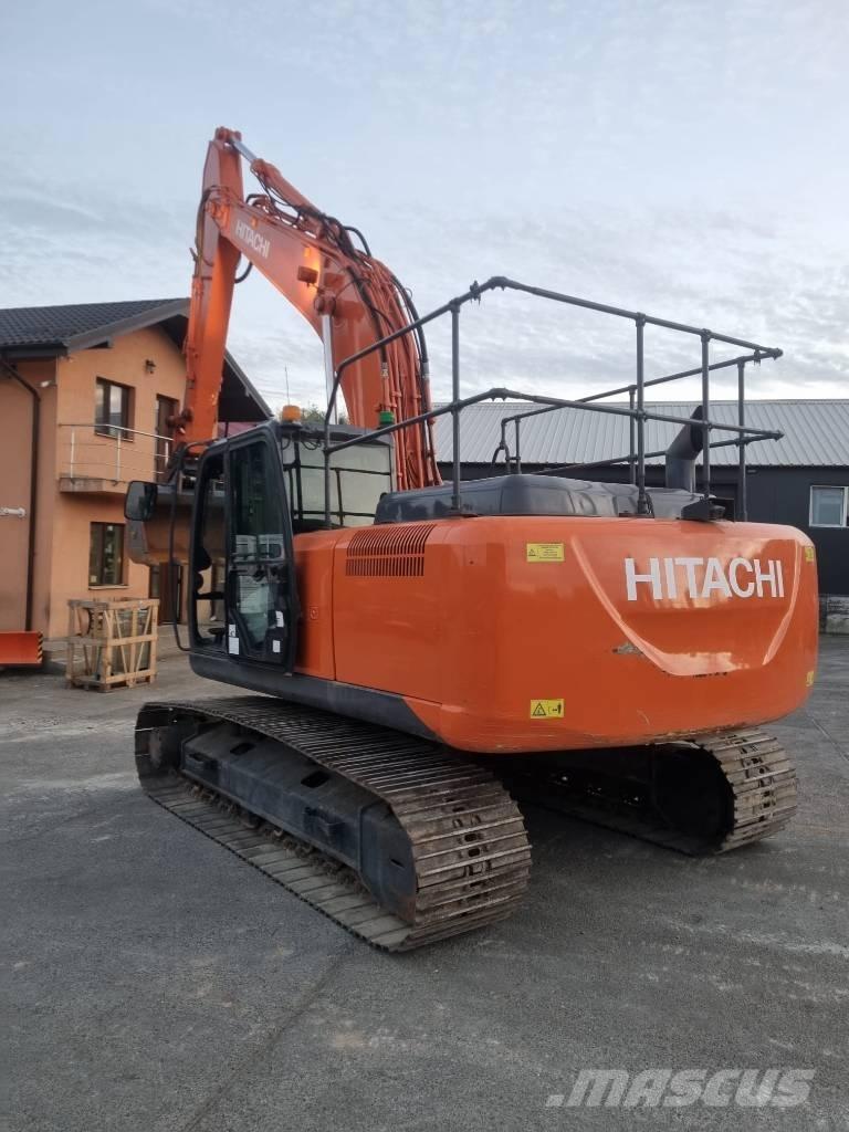 Hitachi 210 Gravemaskiner på larvebånd