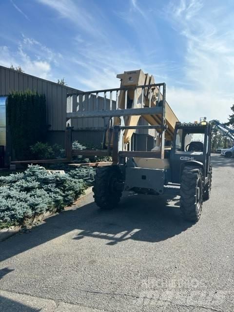 GEHL RS 6-42 Terrængående gaffeltruck