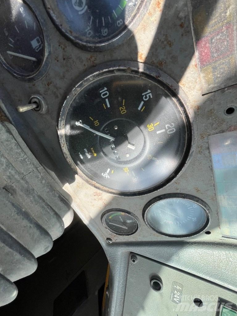 Volvo A25c Terrængående lastbiler