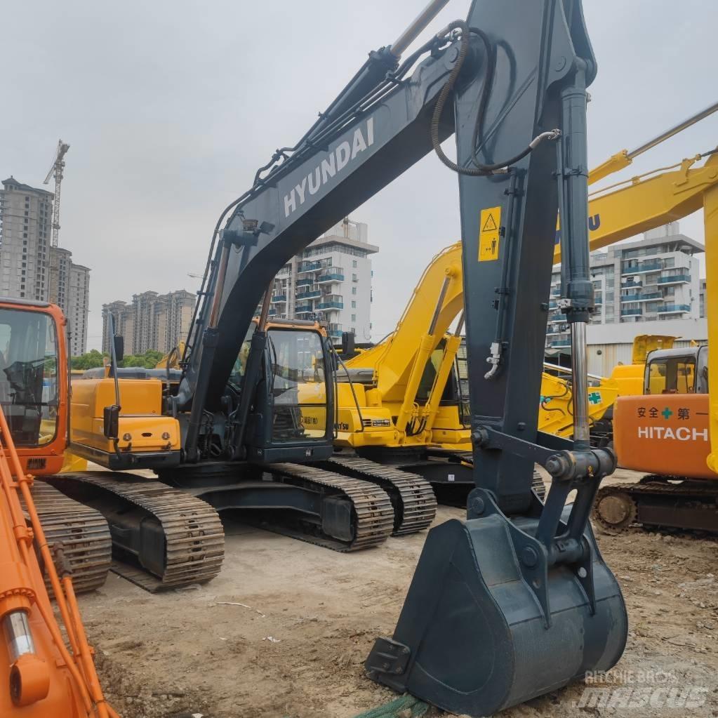 Hyundai R 225LC-9T Gravemaskiner på larvebånd