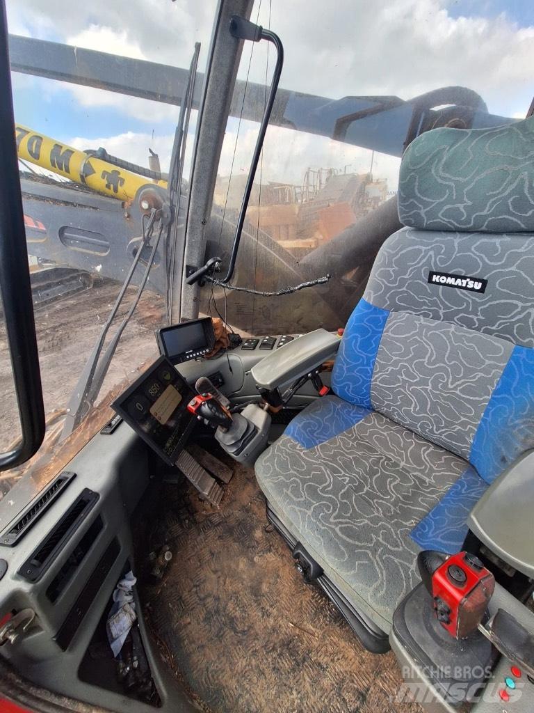Komatsu 911.5 Skovningsmaskiner