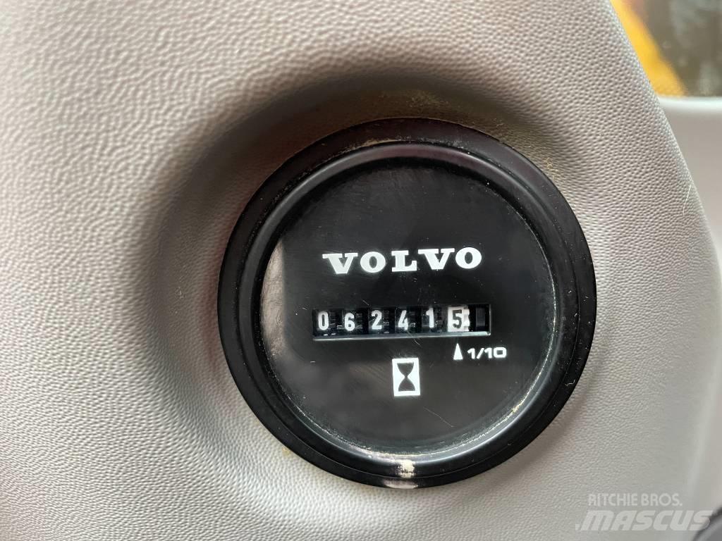 Volvo ECR 235 Gravemaskiner på larvebånd