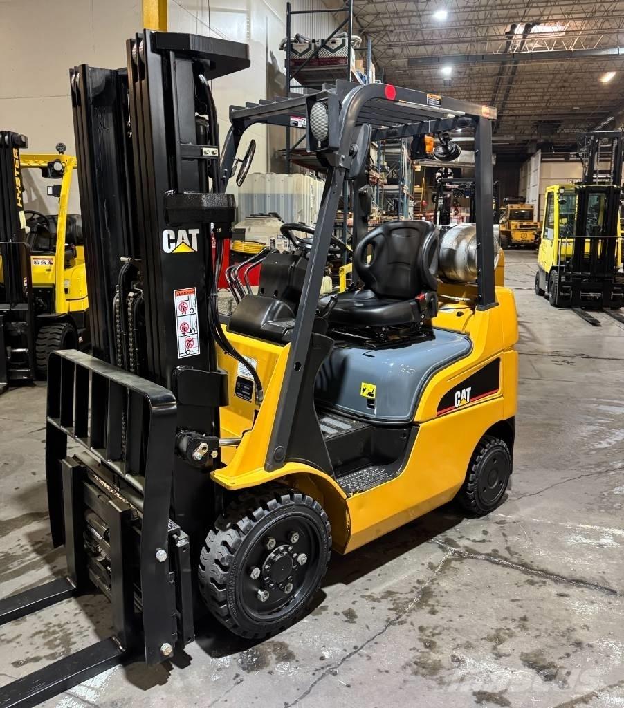CAT FGC20N Gaffeltrucks - andre