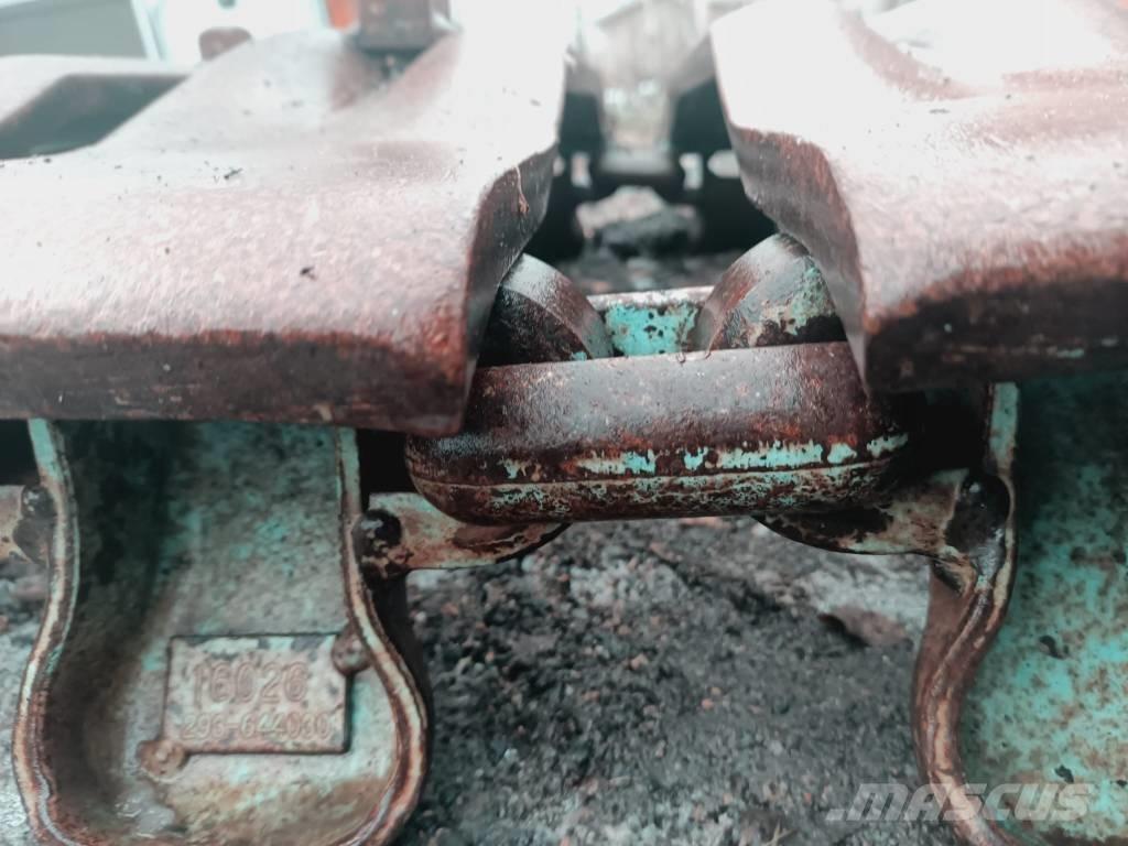 Olofsfors Baltic Bånd, kæder og understel