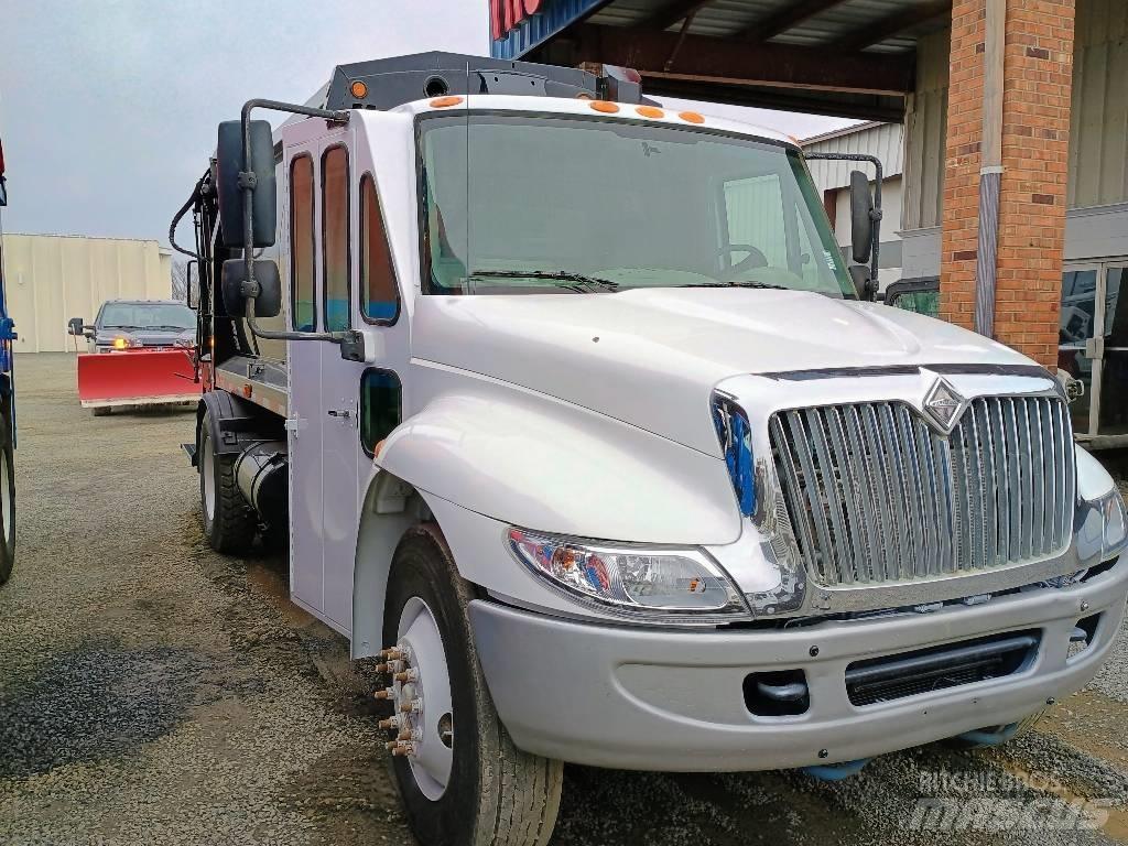 International 4600 Renovationslastbiler