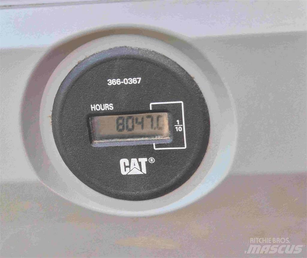 CAT 325FLCR Gravemaskiner på larvebånd