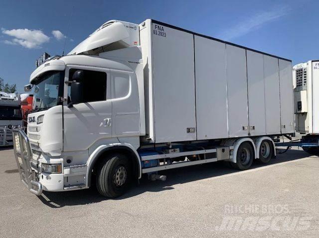 Scania R520 6x2 Fast kasse