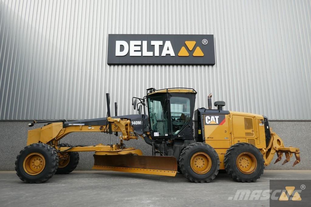 CAT 140M2 Vejhøvle / Gradere