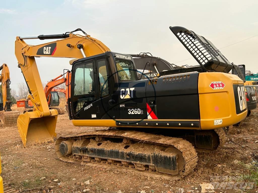 CAT 326D Gravemaskiner på larvebånd