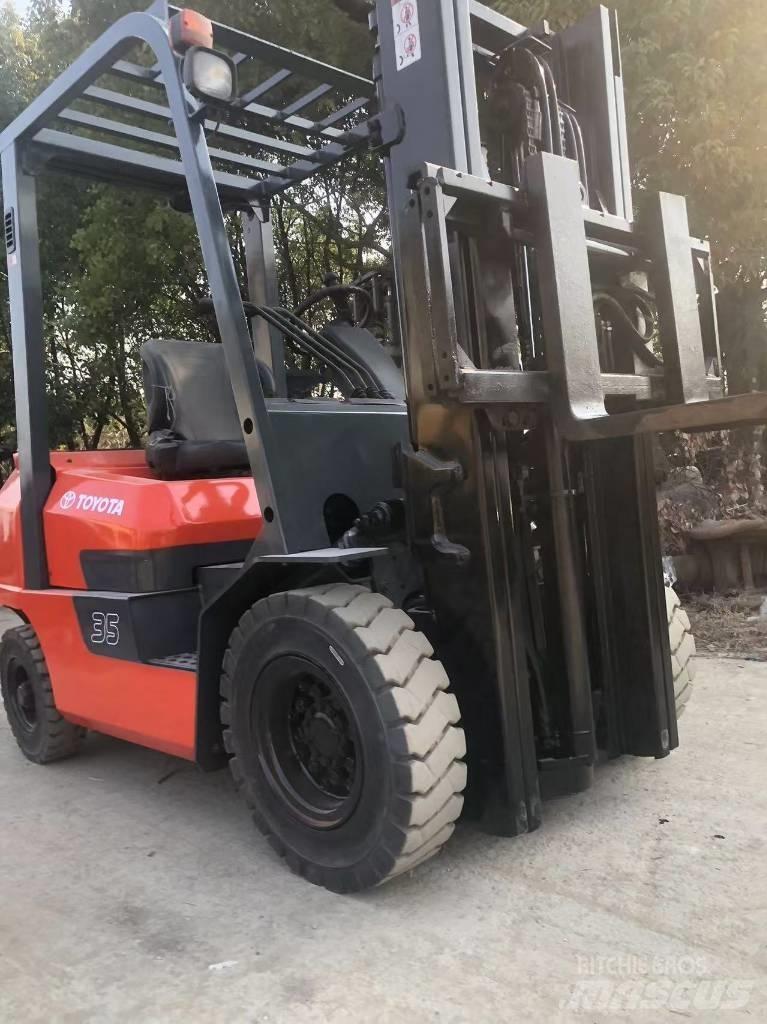 Toyota FD 35 Diesel gaffeltrucks