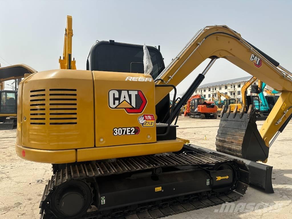 CAT 307E2 Midi-gravemaskiner 7t - 12t