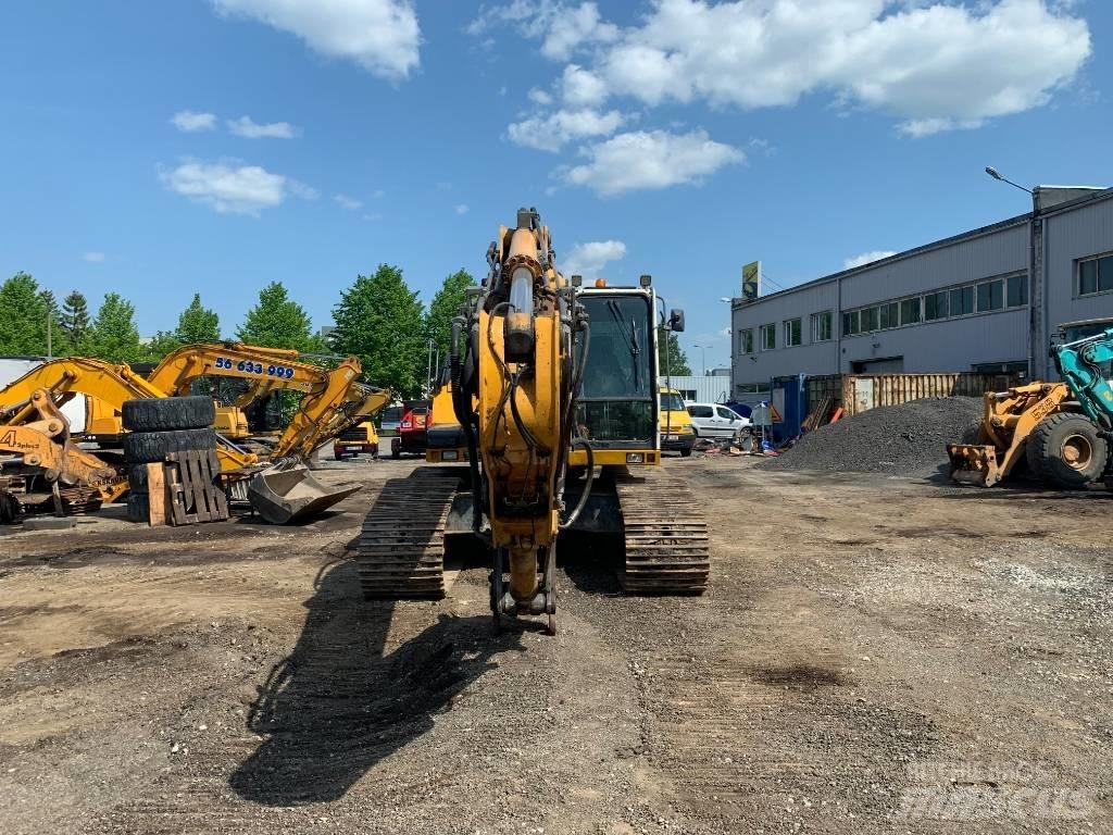 Liebherr R 924 Gravemaskiner på larvebånd