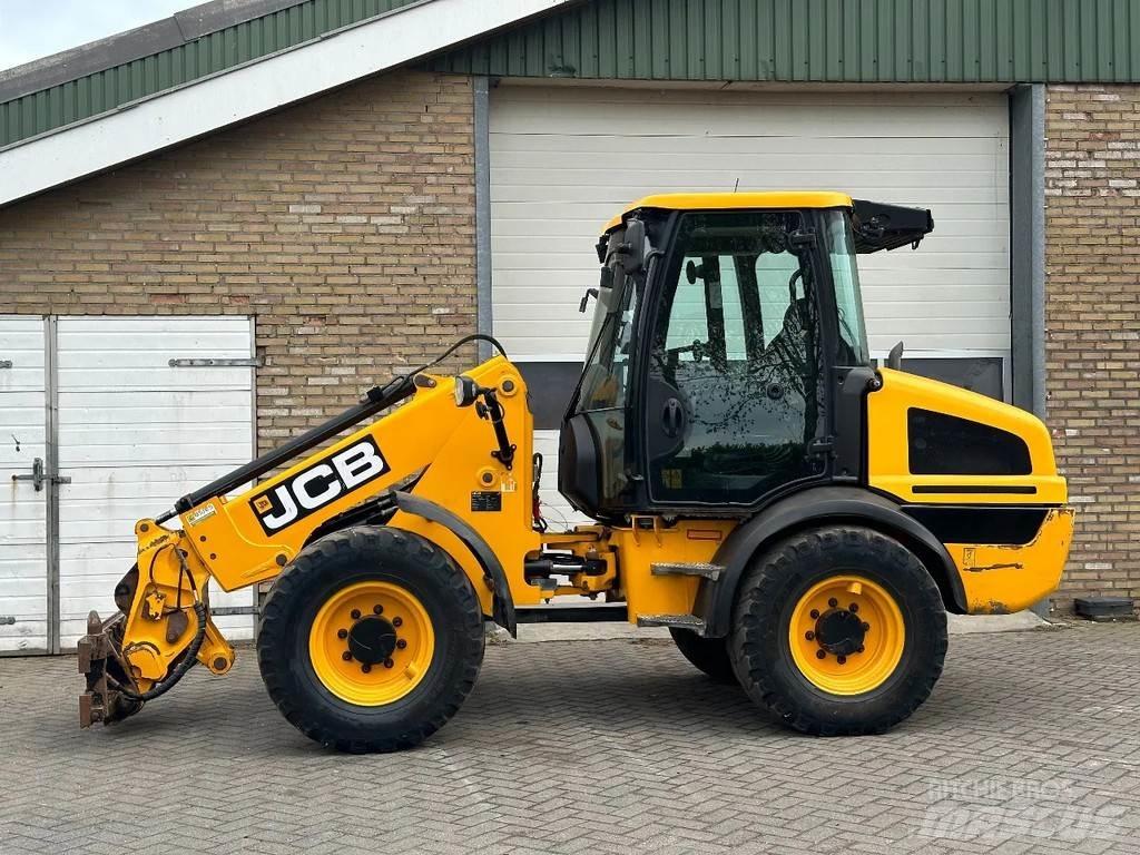 JCB TM220 SV A Teleskopiske hjullæssere