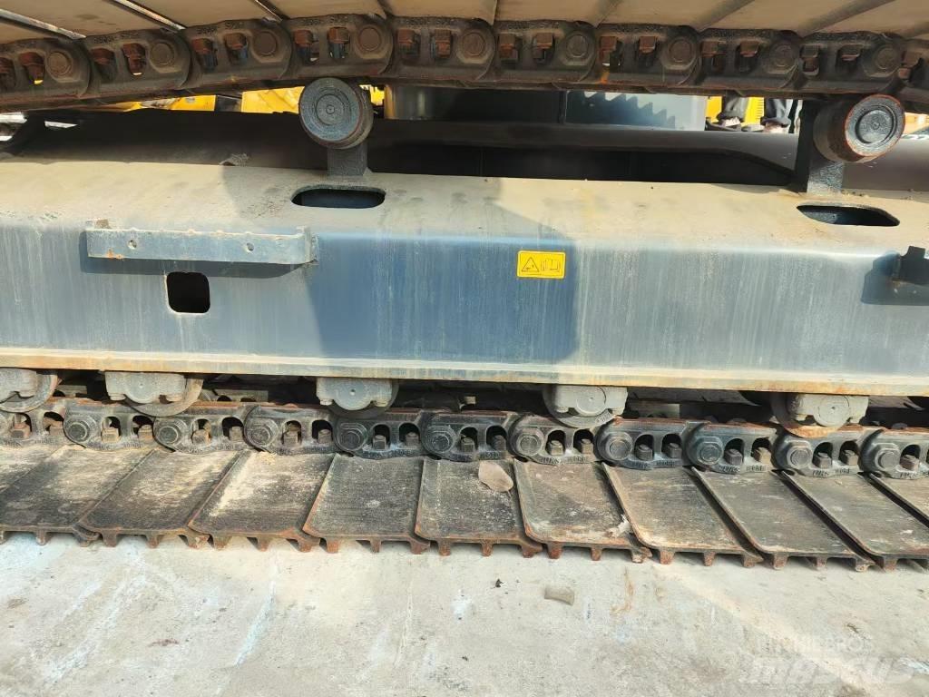 Kobelco SK200D Gravemaskiner på larvebånd