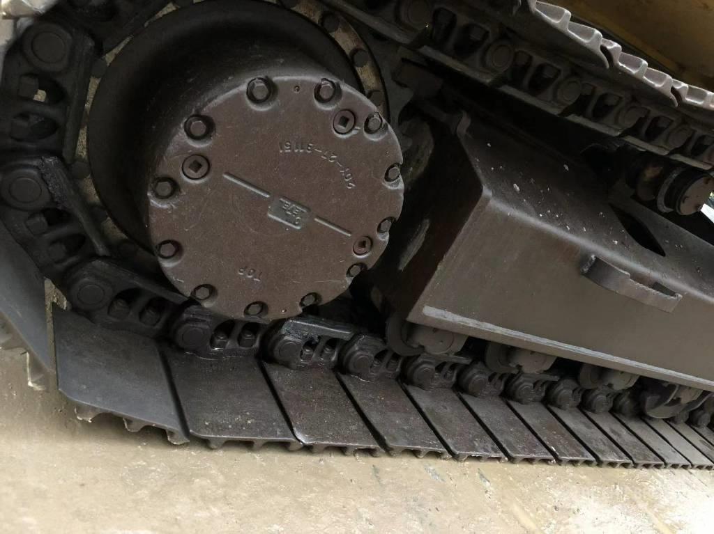 Komatsu 200-7 Gravemaskiner på larvebånd