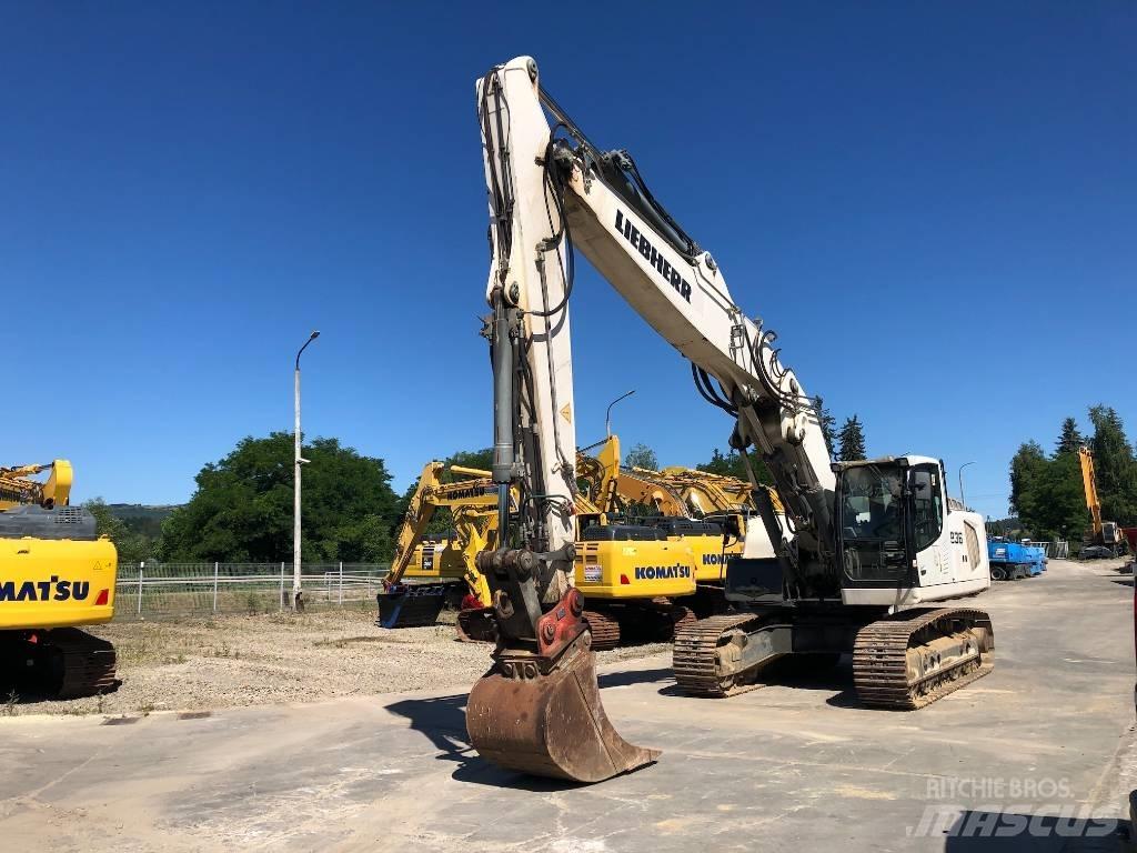 Liebherr R936 NLC Gravemaskiner på larvebånd