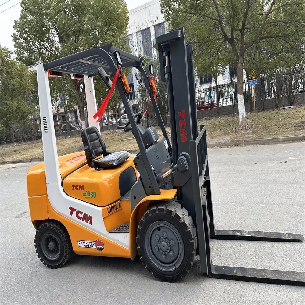 TCM FD30ZT Diesel gaffeltrucks
