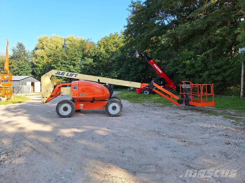 JLG 600AJ Bomlifte med knækarm