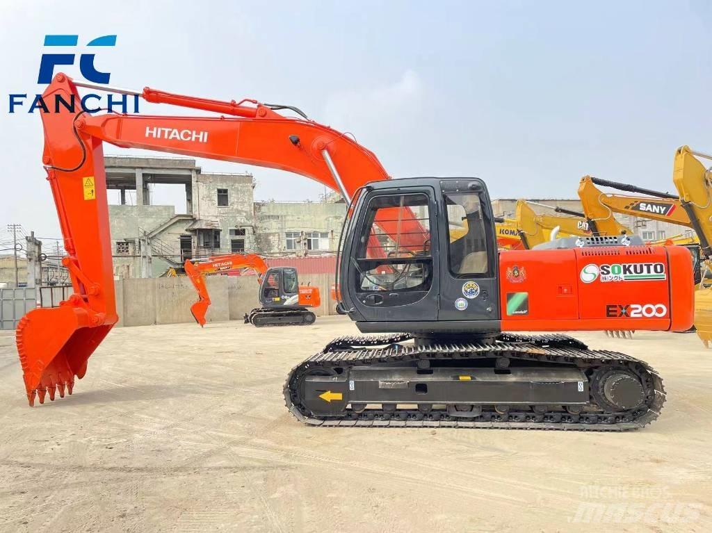 Hitachi EX 200 Gravemaskiner på larvebånd