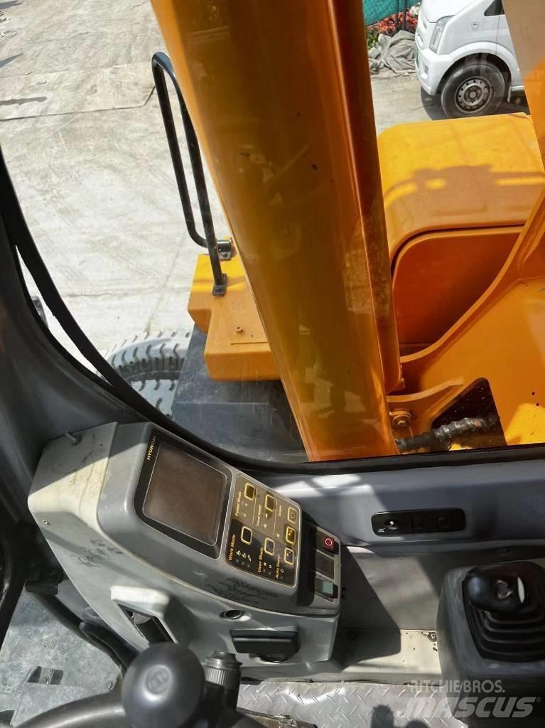 Hyundai 210W-7 Gravemaskiner på hjul