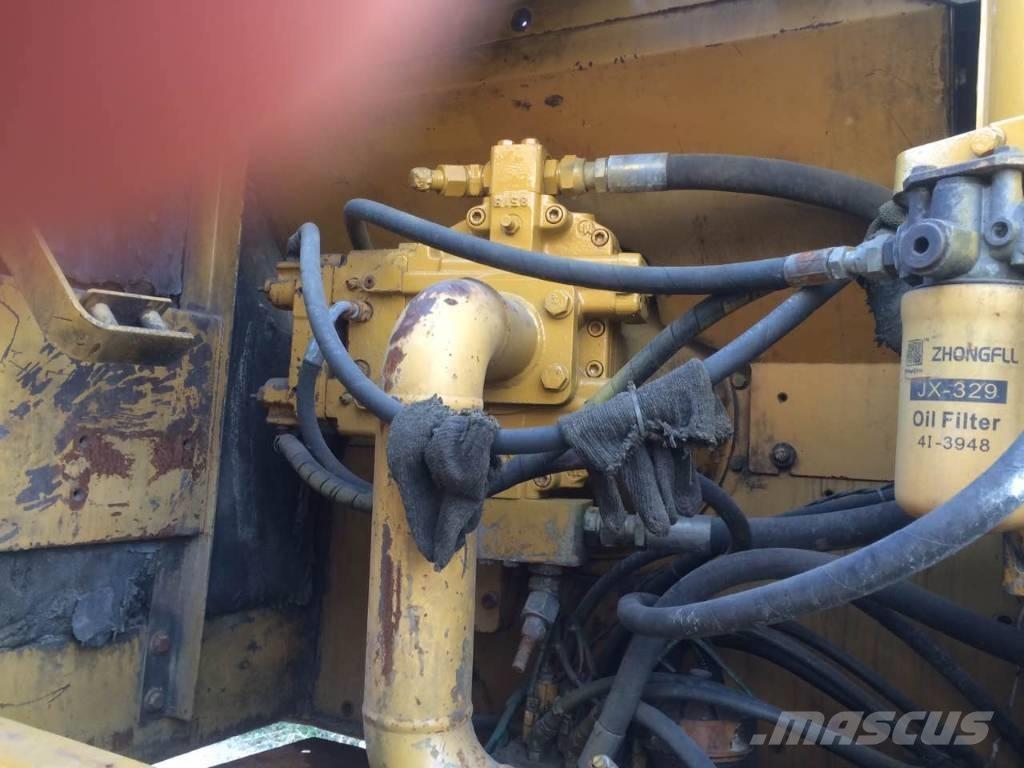 CAT 325 B Gravemaskiner på larvebånd