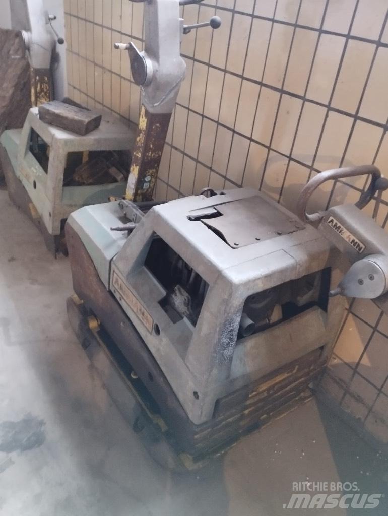 Ammann AVH 8020 Vibratorer