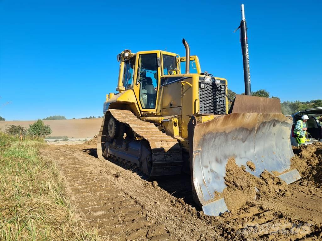 CAT D 6 N XL Bulldozer på larvebånd